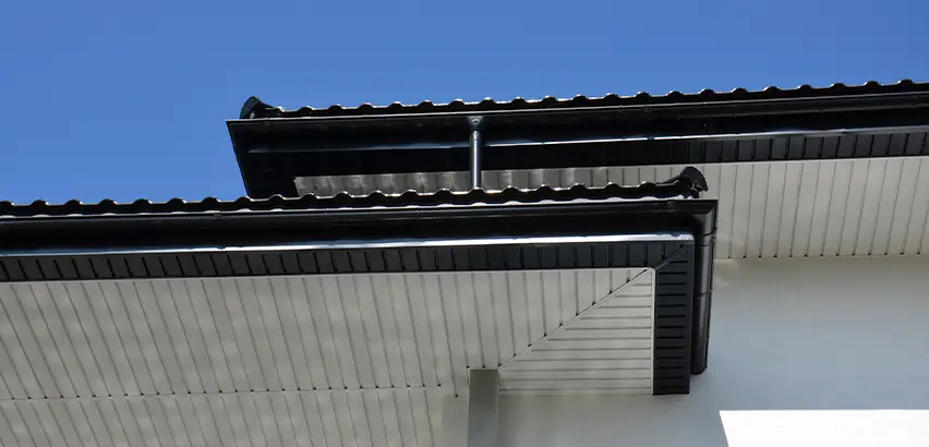 Box Eave Construction in Ramona